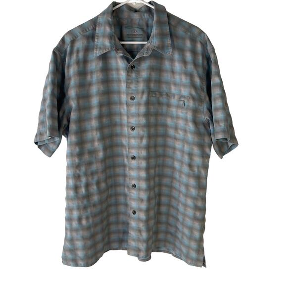 Eddie Bauer Size Large Blue Plaid Short Sleeve Outdoor Button Up‎ - Picture 1 of 7